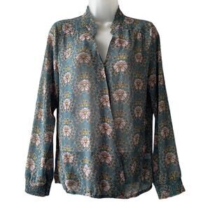 hinge Wrap Front Floral Band Collar Blouse Size XS Worn once